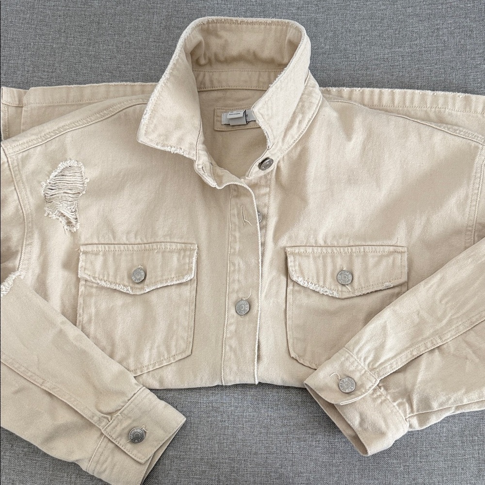 Forever 21 Beige Distressed Denim Jacket - Picture 6 of 9